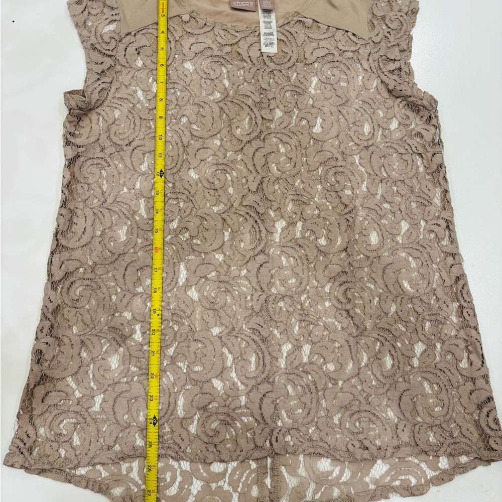 Chico's Lace Top in Taupe and Beige size 8 mint condition - Picture 3 of 8